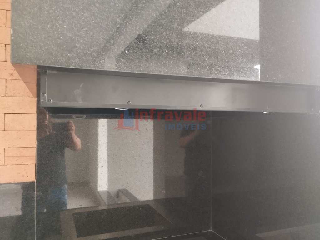 Casa de Condomínio em São José dos Campos, no bairro Putim