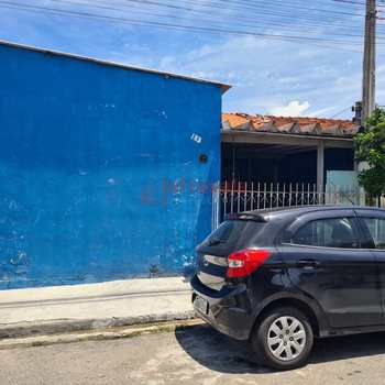 Casa em Jacareí, bairro Conjunto São Benedito