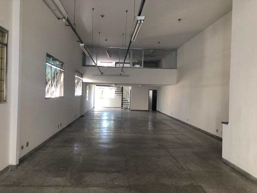 Conjunto Comercial em São Paulo, no bairro Vila Guarani (Z Sul)