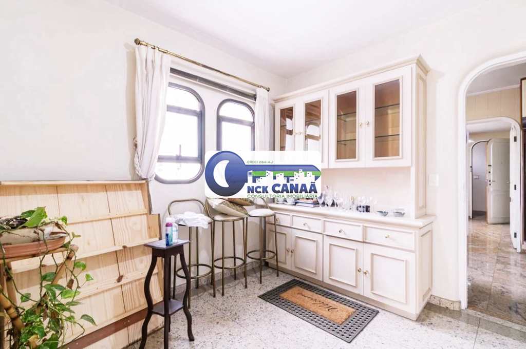 Apartamento em São Paulo, no bairro Indianópolis