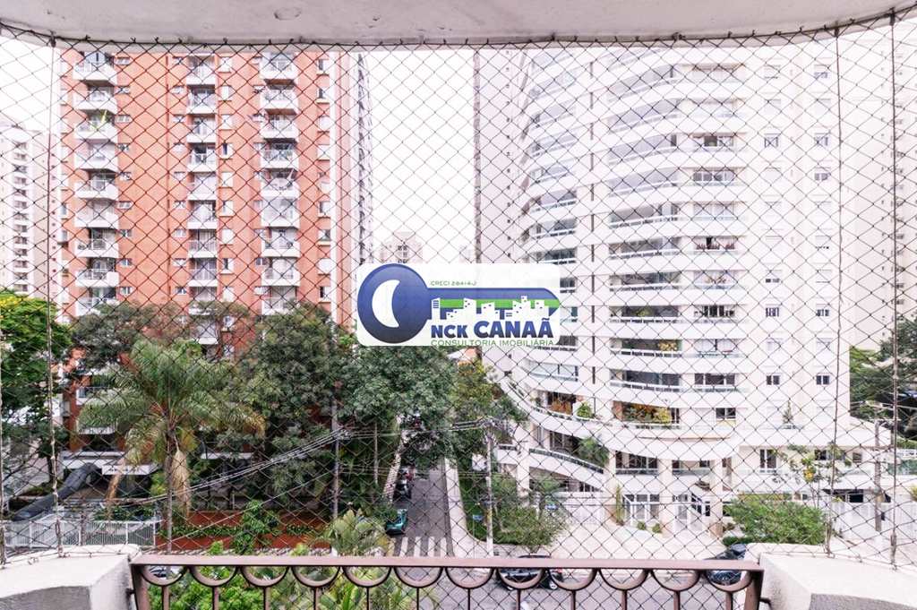 Apartamento em São Paulo, no bairro Indianópolis