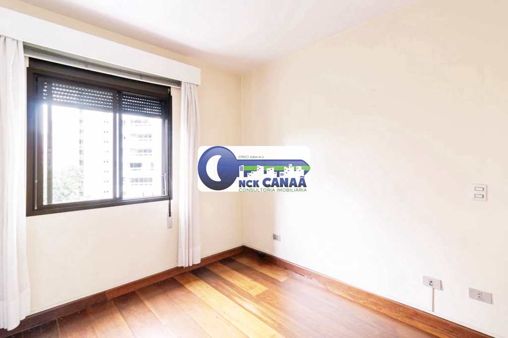 Apartamento em São Paulo, no bairro Indianópolis