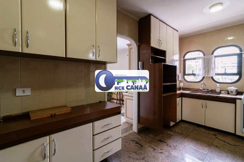 Apartamento em São Paulo, no bairro Indianópolis