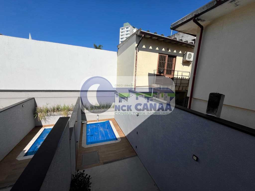 Sobrado em São Paulo, no bairro Vila Marari