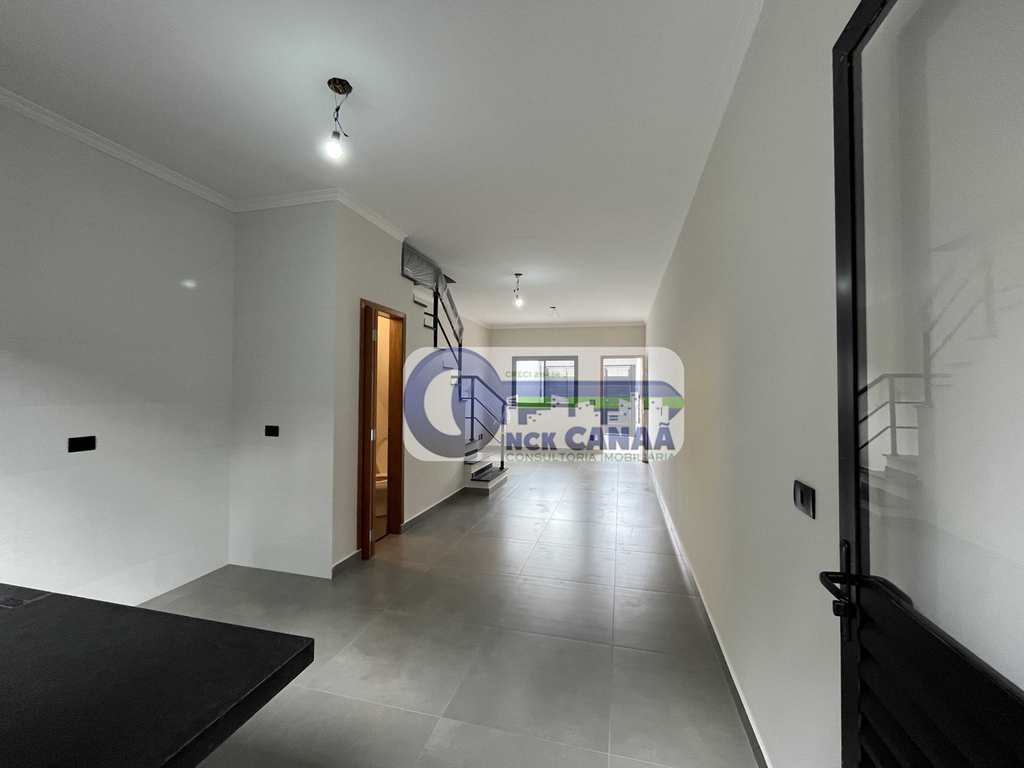 Sobrado em São Paulo, no bairro Vila Babilônia