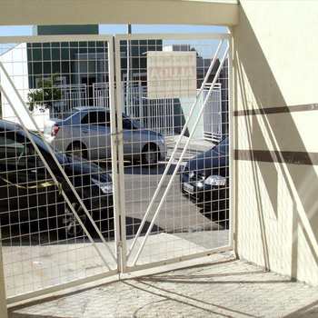 Apartamento em Sorocaba, bairro Jardim Eucalíptos