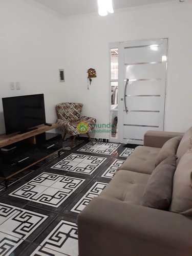 Casa, código 5594 em Taubaté, bairro Residencial Estoril
