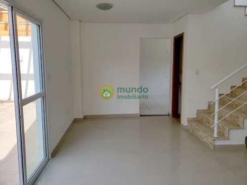 Sobrado de Condomínio, código 6336 em Taubaté, bairro Vila Areao