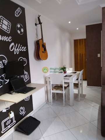 Apartamento, código 8712 em Taubaté, bairro Parque São Luís