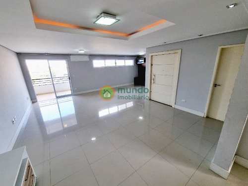 Apartamento, código 8762 em Taubaté, bairro Vila Costa