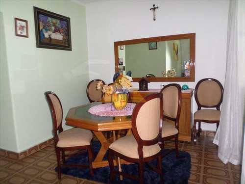 Casa, código 8225 em Santo André, bairro Vila Pires