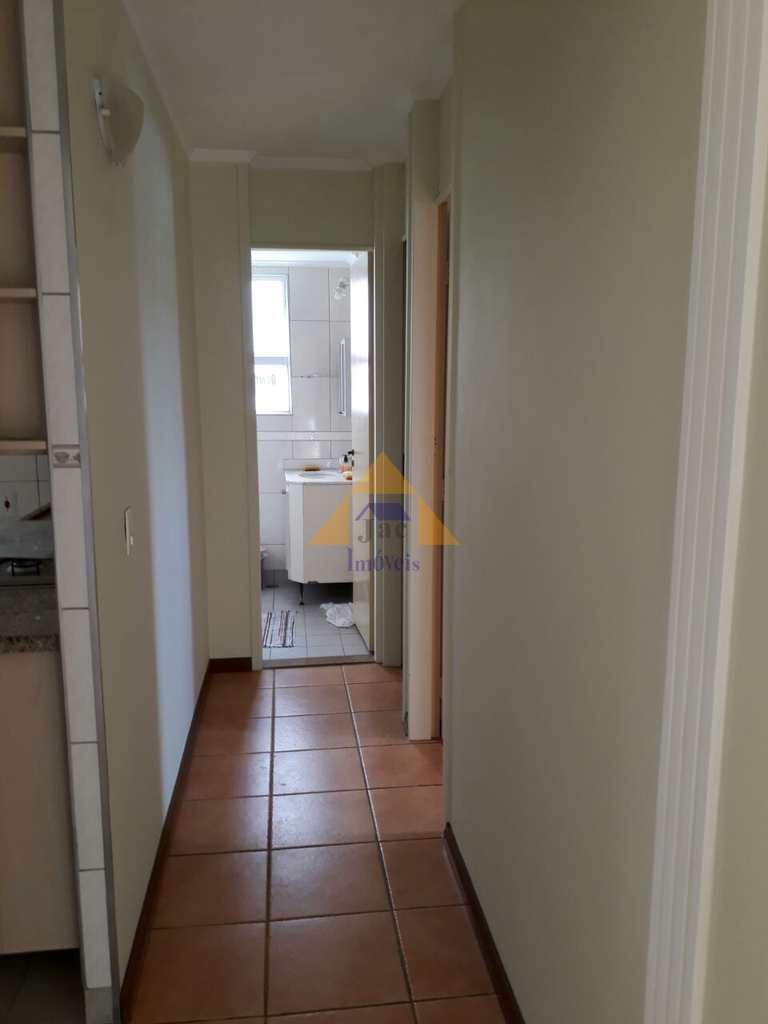 Apartamento com 2 dorms, Vila Luzita, Santo André - R$ 200 