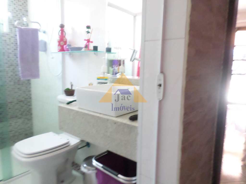 Sobrado em Santo André, no bairro Jardim Guarará