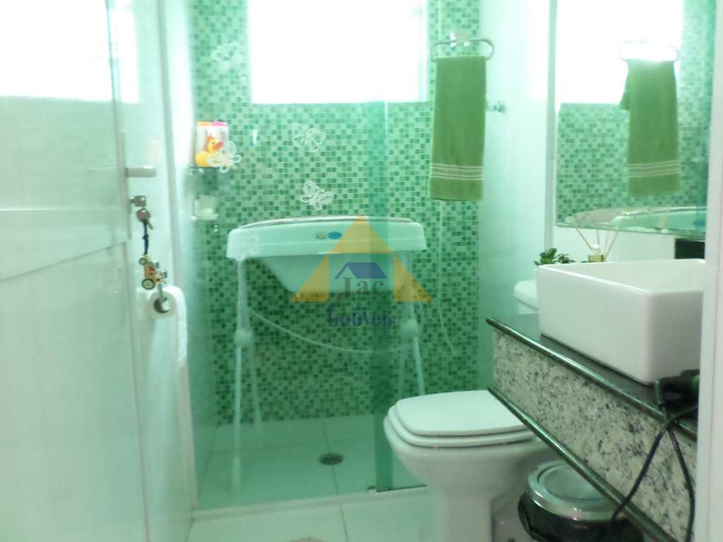 Sobrado em Santo André, no bairro Jardim Guarará