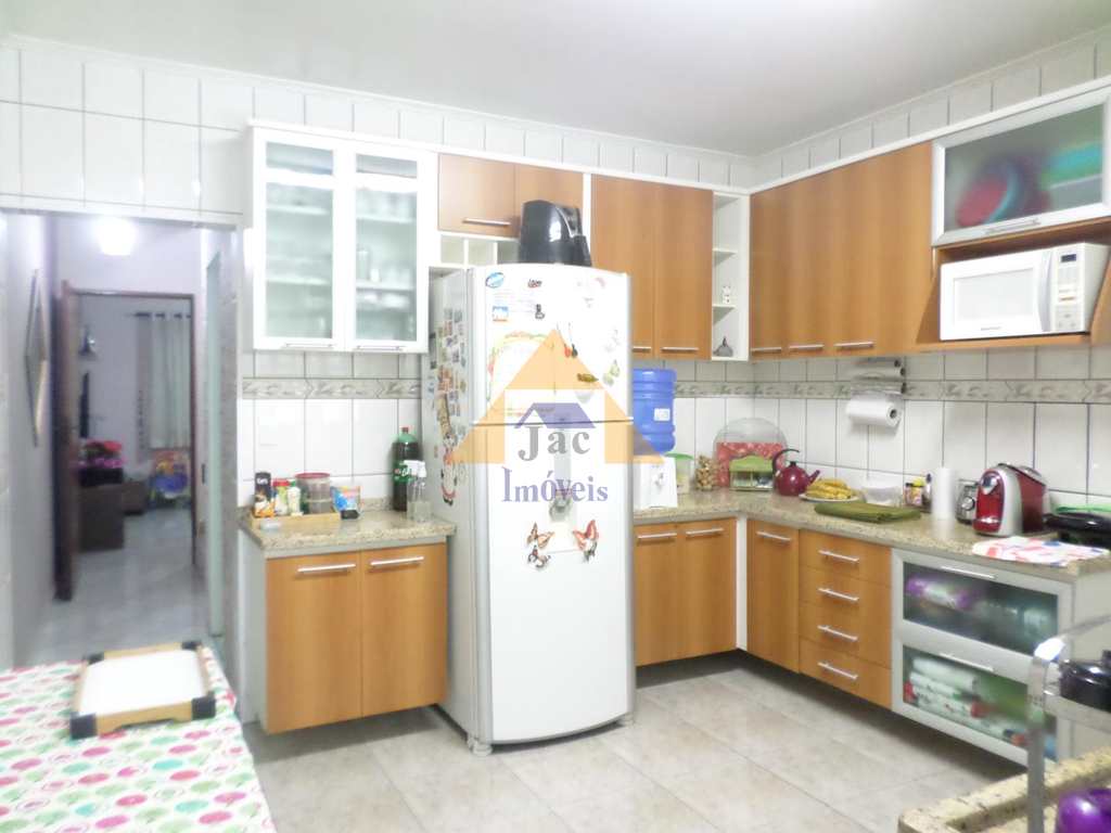 Sobrado em Santo André, no bairro Jardim Guarará