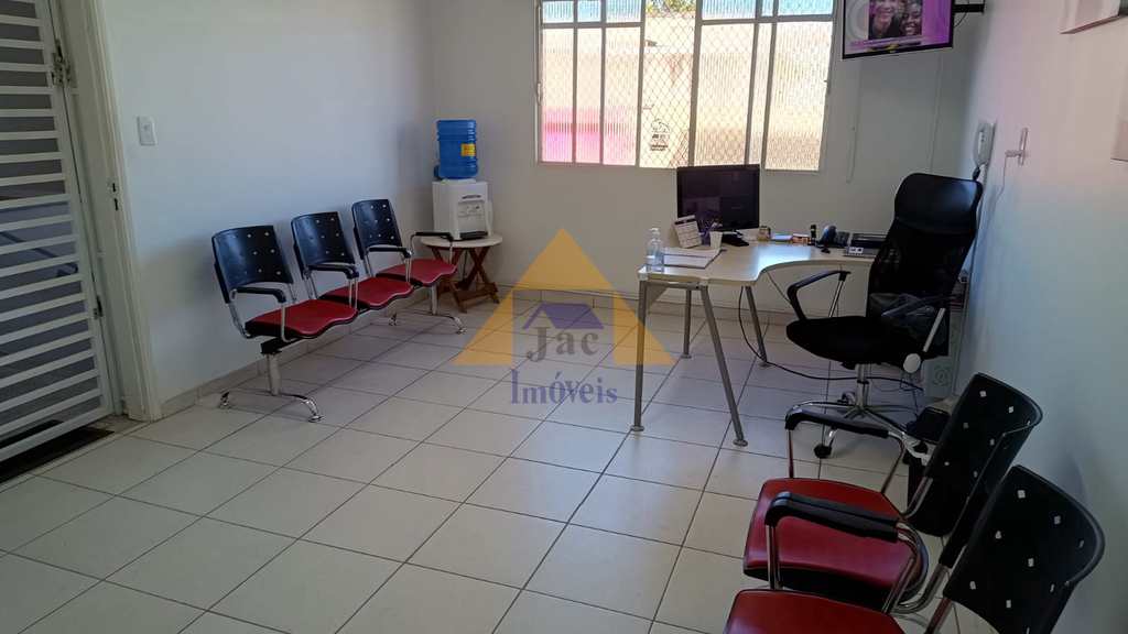 Conjunto Comercial em Santo André, no bairro Vila Luzita