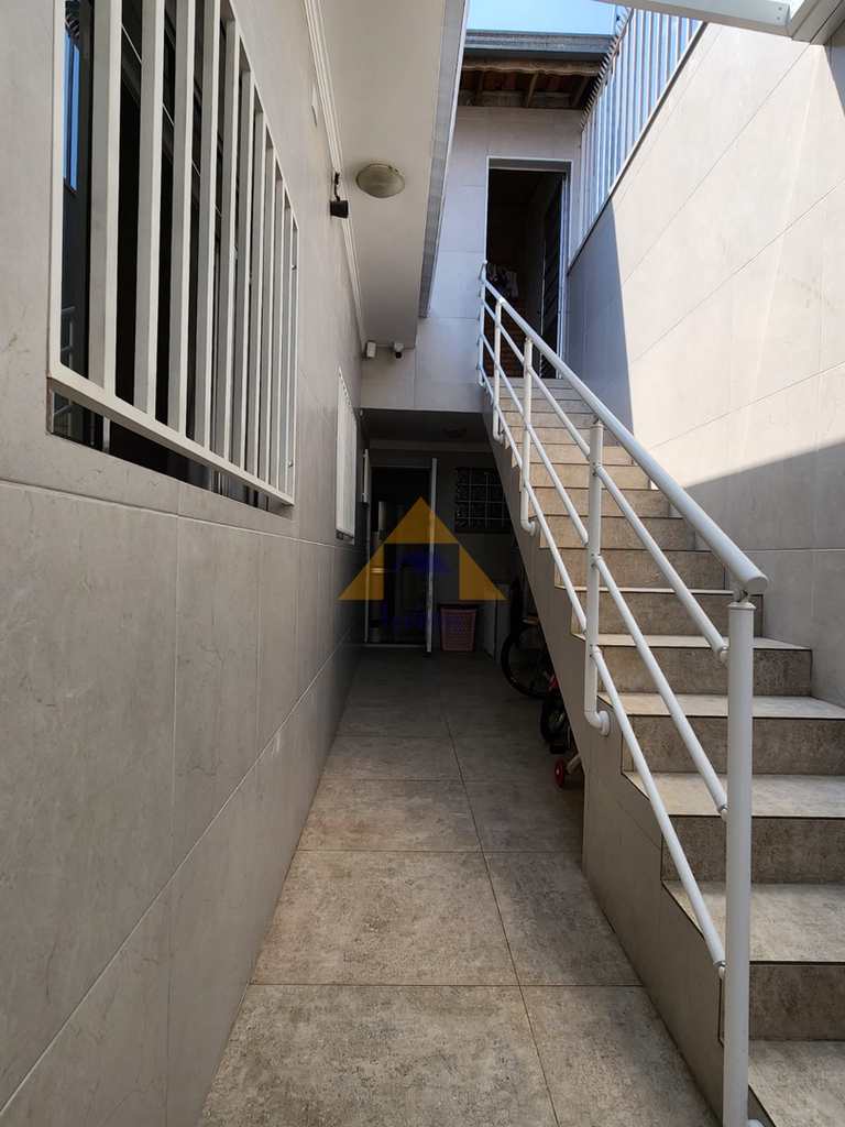 Casa em Santo André, no bairro Jardim Monções