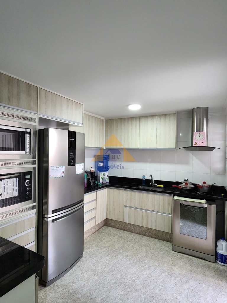Casa em Santo André, no bairro Jardim Monções