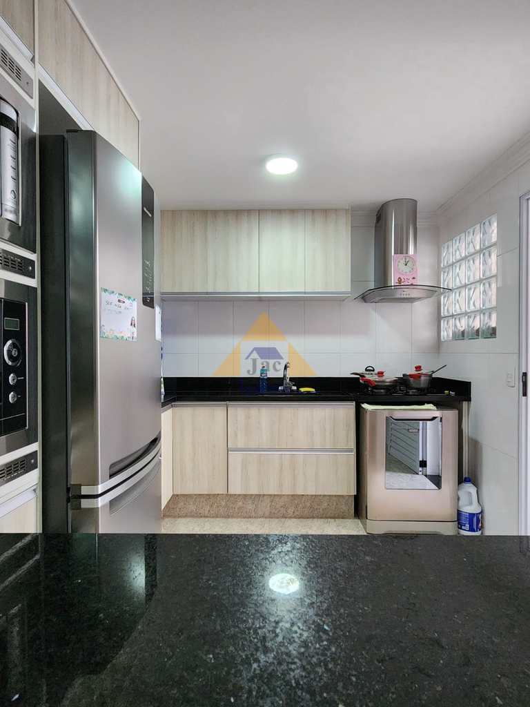 Casa em Santo André, no bairro Jardim Monções