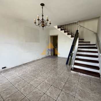 Sobrado em Santo André, bairro Vila Vitória