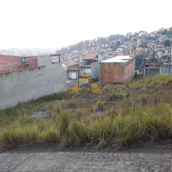 Terreno em Santo André, bairro Condomínio Maracanã
