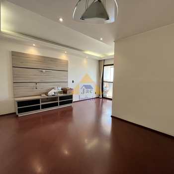 Apartamento em Santo André, bairro Jardim Stella