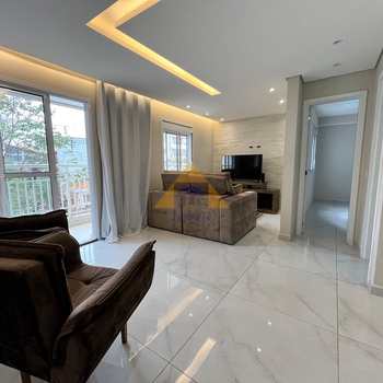 Apartamento em Santo André, bairro Vila Pires