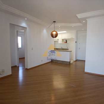 Apartamento em Santo André, bairro Vila Alzira