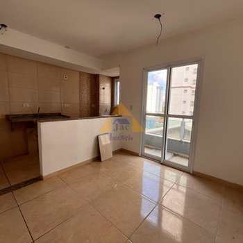 Apartamento em Santo André, bairro Vila Pires