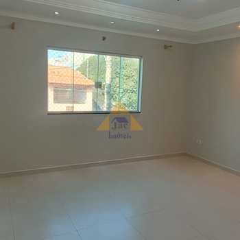 Sobrado em Santo André, bairro Jardim do Estádio