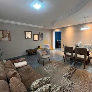 Sobrado em Santo André, bairro Vila Assunção