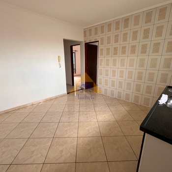 Apartamento em Santo André, bairro Parque Gerassi