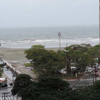 Apartamento em Santos, bairro Gonzaga
