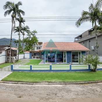 Casa em Ubatuba, bairro Condomínio Lagoinha