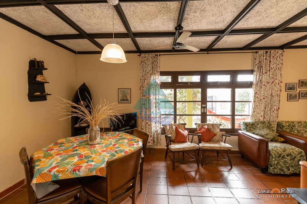 Casa em Ubatuba, no bairro Condomínio Lagoinha