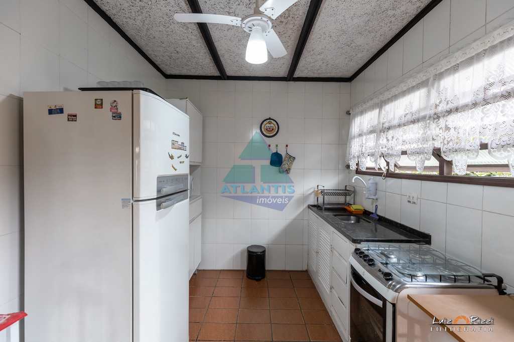Casa em Ubatuba, no bairro Condomínio Lagoinha