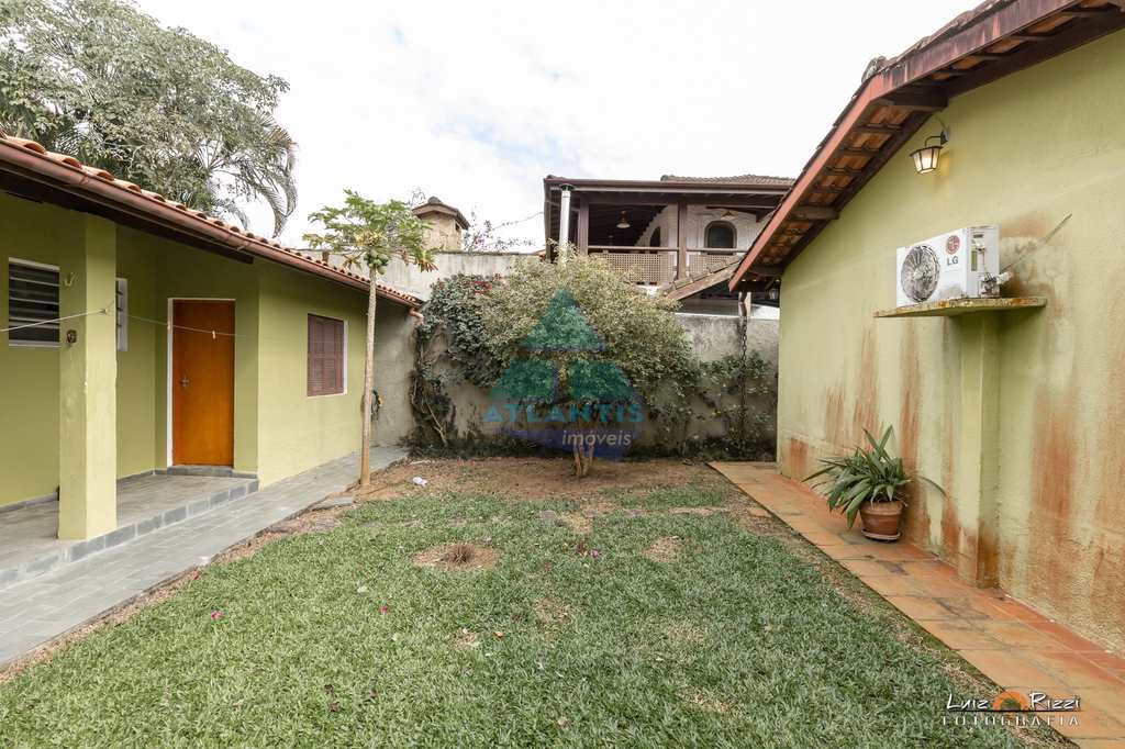 Casa em Ubatuba, no bairro Condomínio Lagoinha