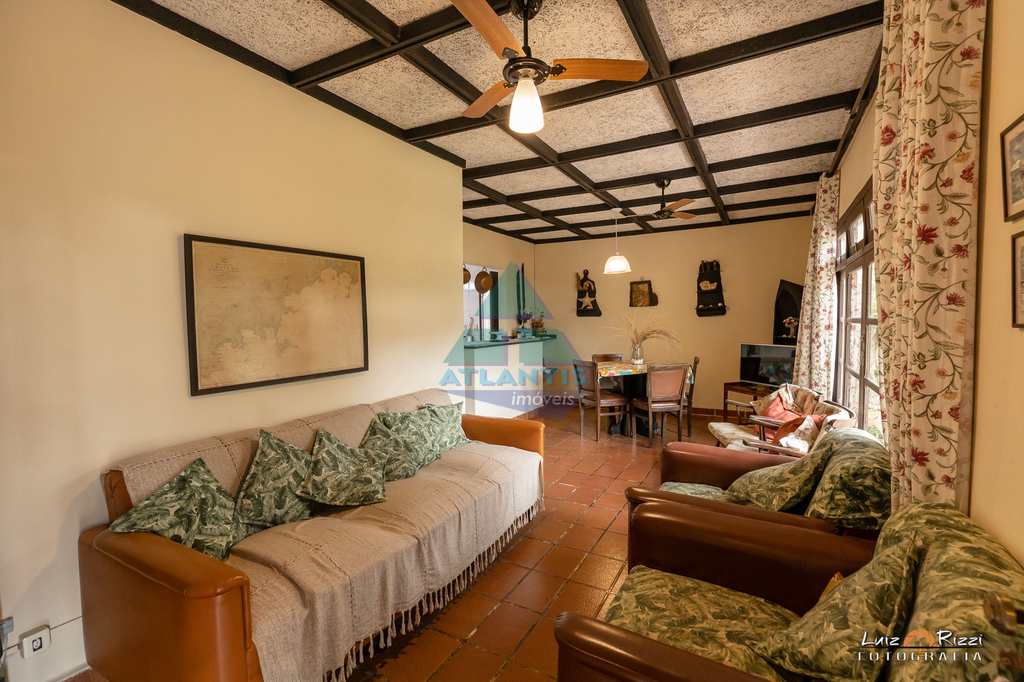 Casa em Ubatuba, no bairro Condomínio Lagoinha