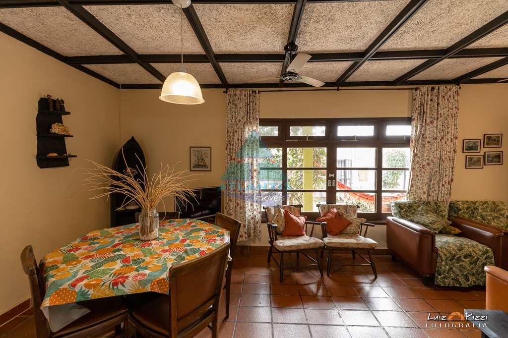 Casa em Ubatuba, no bairro Condomínio Lagoinha