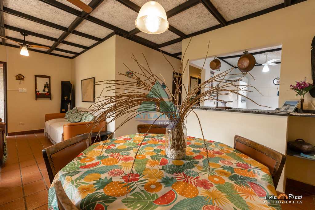 Casa em Ubatuba, no bairro Condomínio Lagoinha