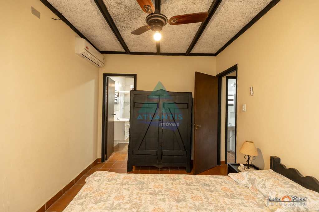 Casa em Ubatuba, no bairro Condomínio Lagoinha