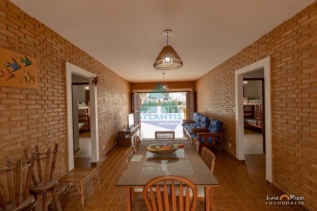 Casa em Ubatuba, no bairro Condomínio Lagoinha