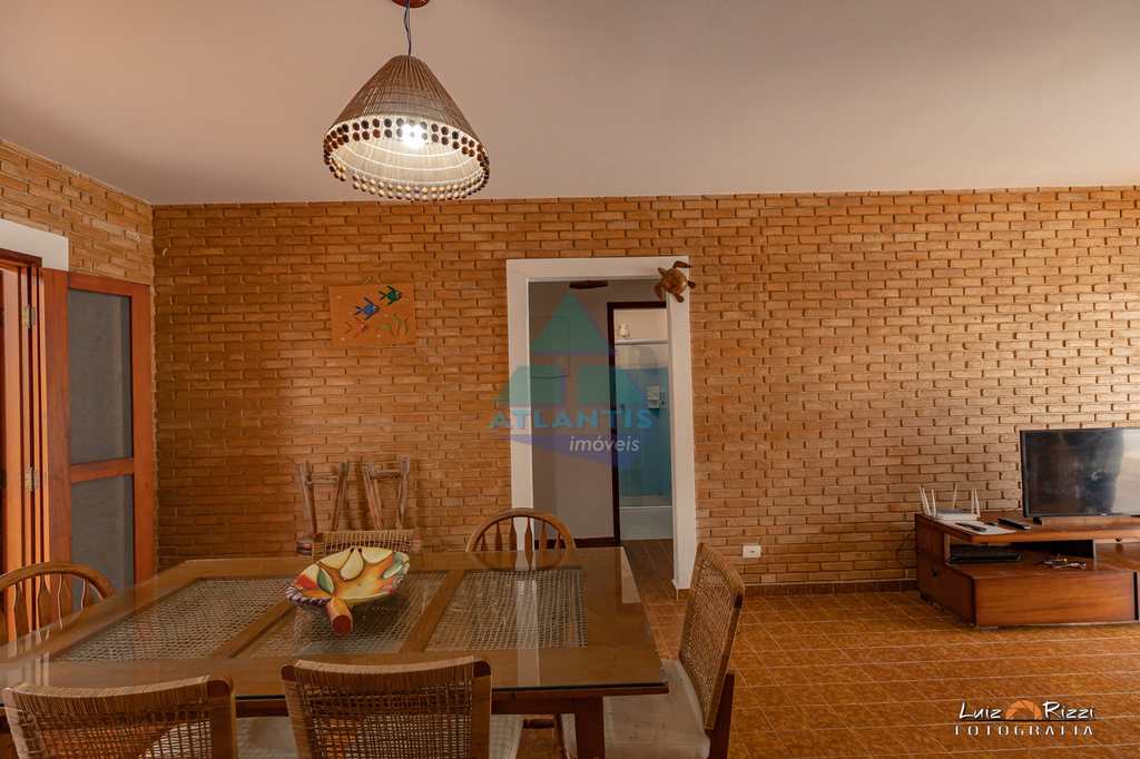 Casa em Ubatuba, no bairro Condomínio Lagoinha