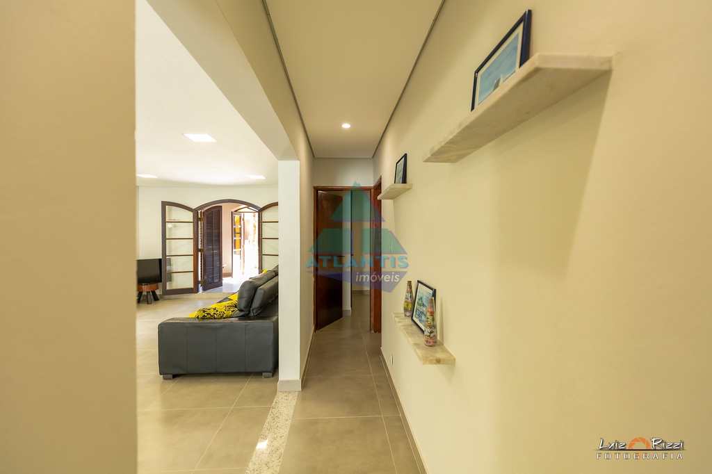 Casa em Ubatuba, no bairro Condomínio Lagoinha