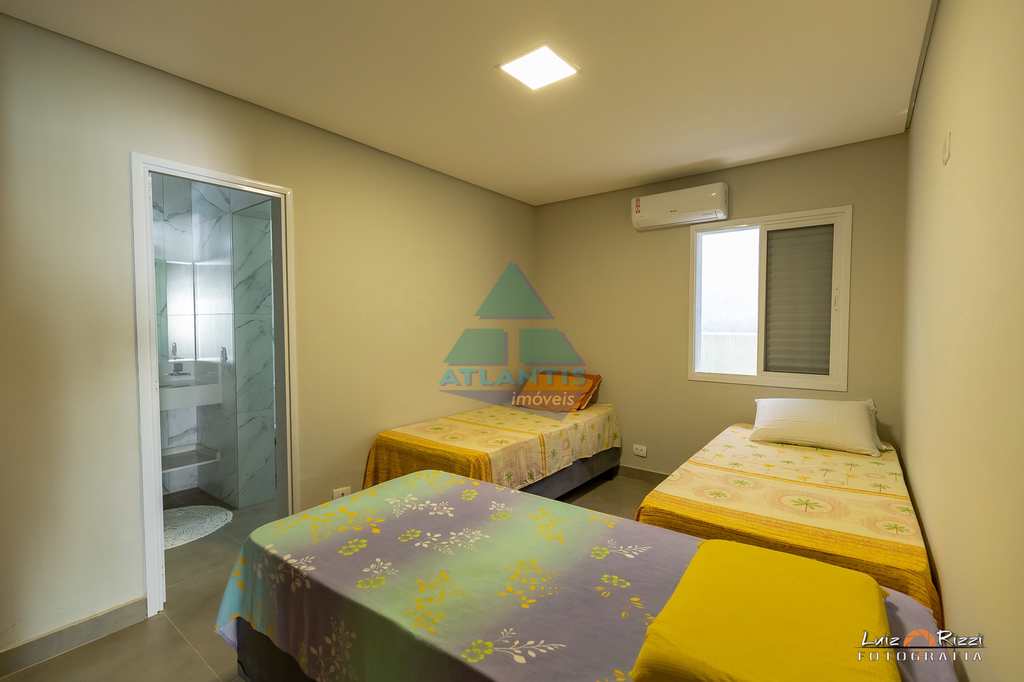 Casa em Ubatuba, no bairro Condomínio Lagoinha