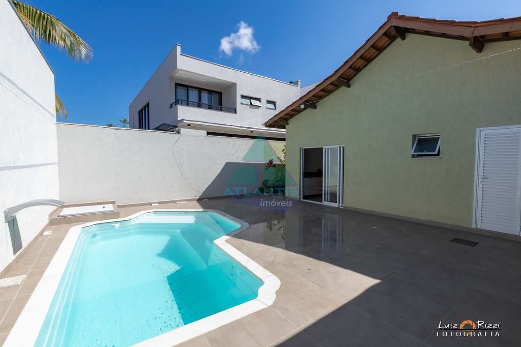 Casa em Ubatuba, no bairro Condomínio Lagoinha