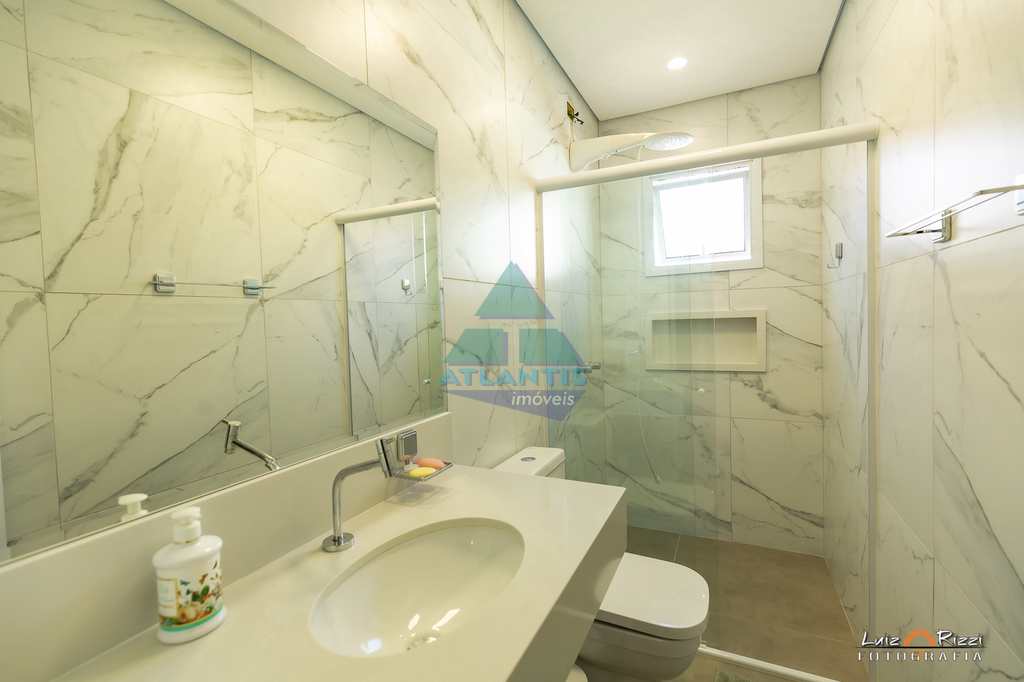 Casa em Ubatuba, no bairro Condomínio Lagoinha