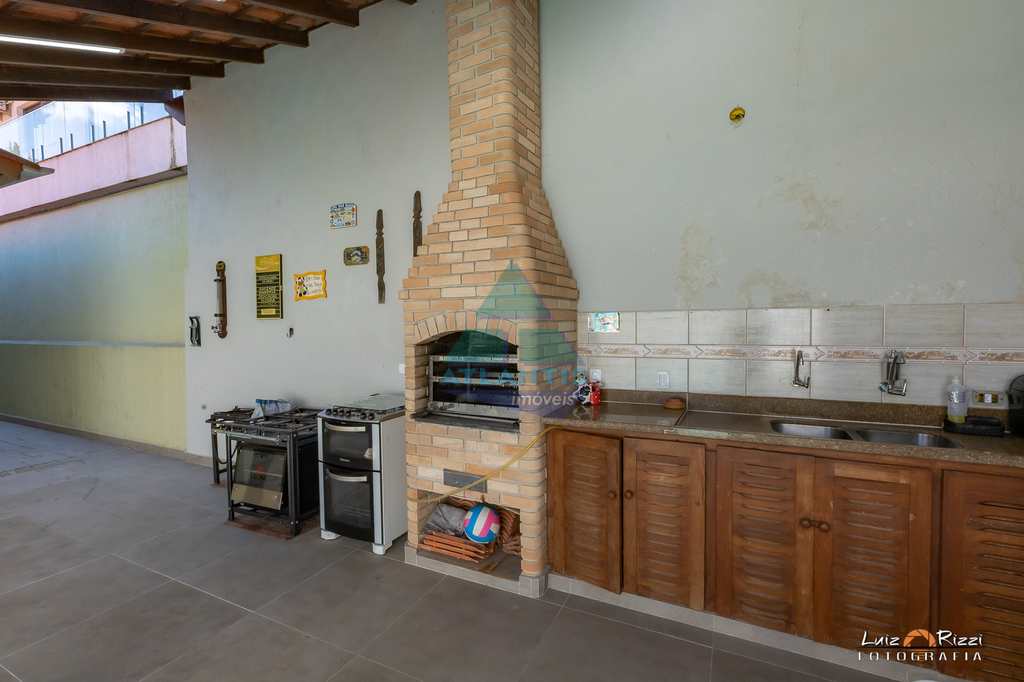 Casa em Ubatuba, no bairro Condomínio Lagoinha