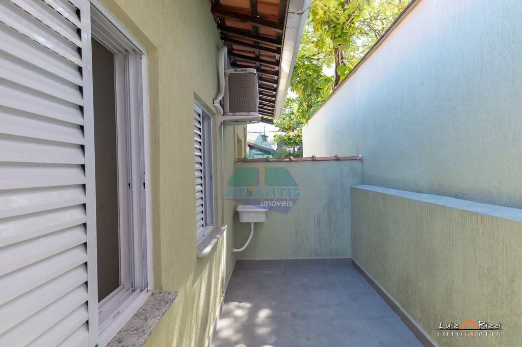 Casa em Ubatuba, no bairro Condomínio Lagoinha