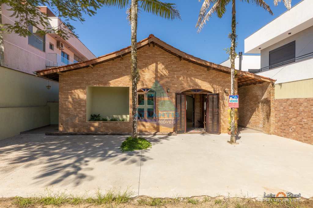 Casa em Ubatuba, no bairro Condomínio Lagoinha